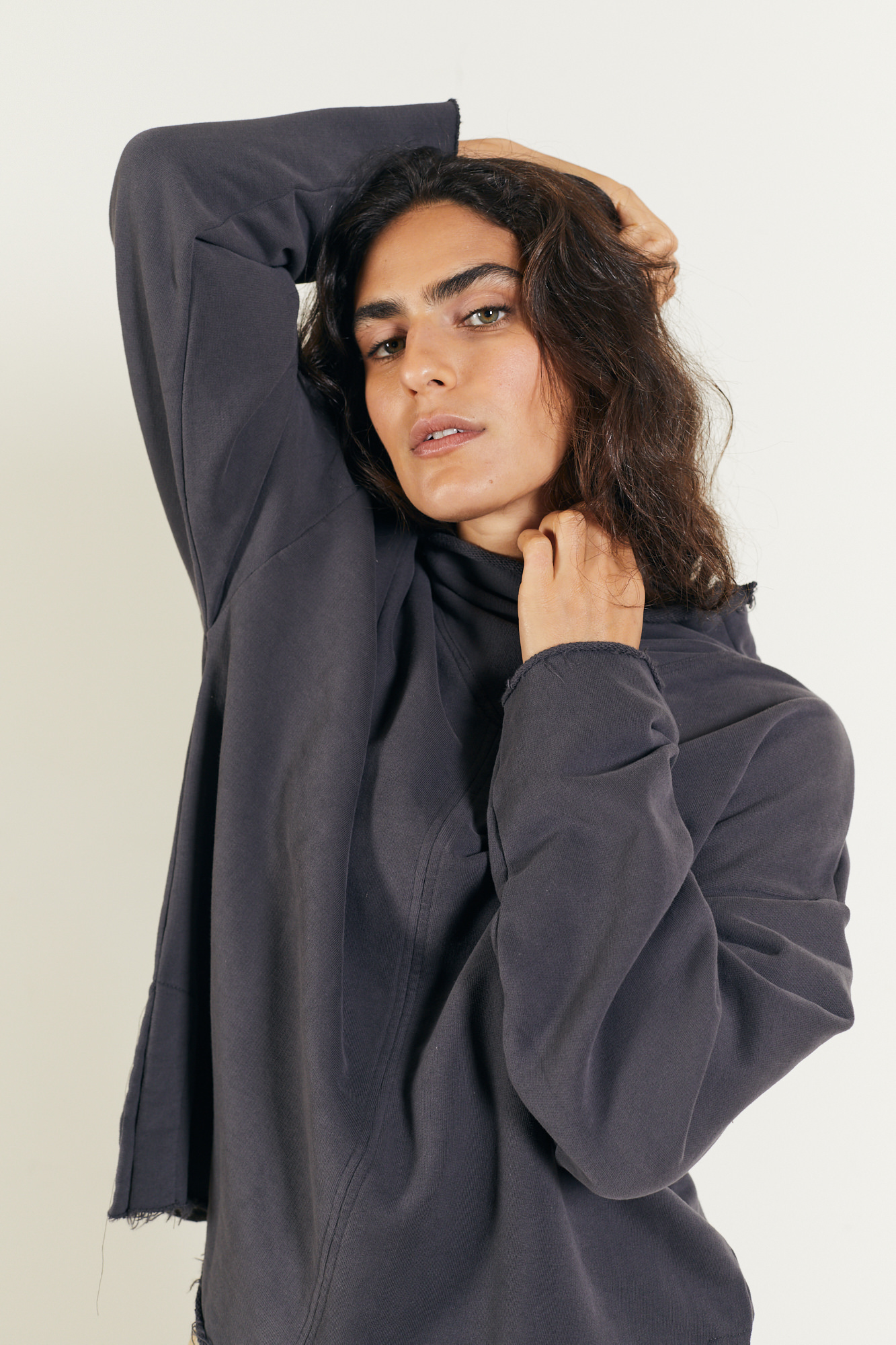 MADAM_BUBU_12_250180