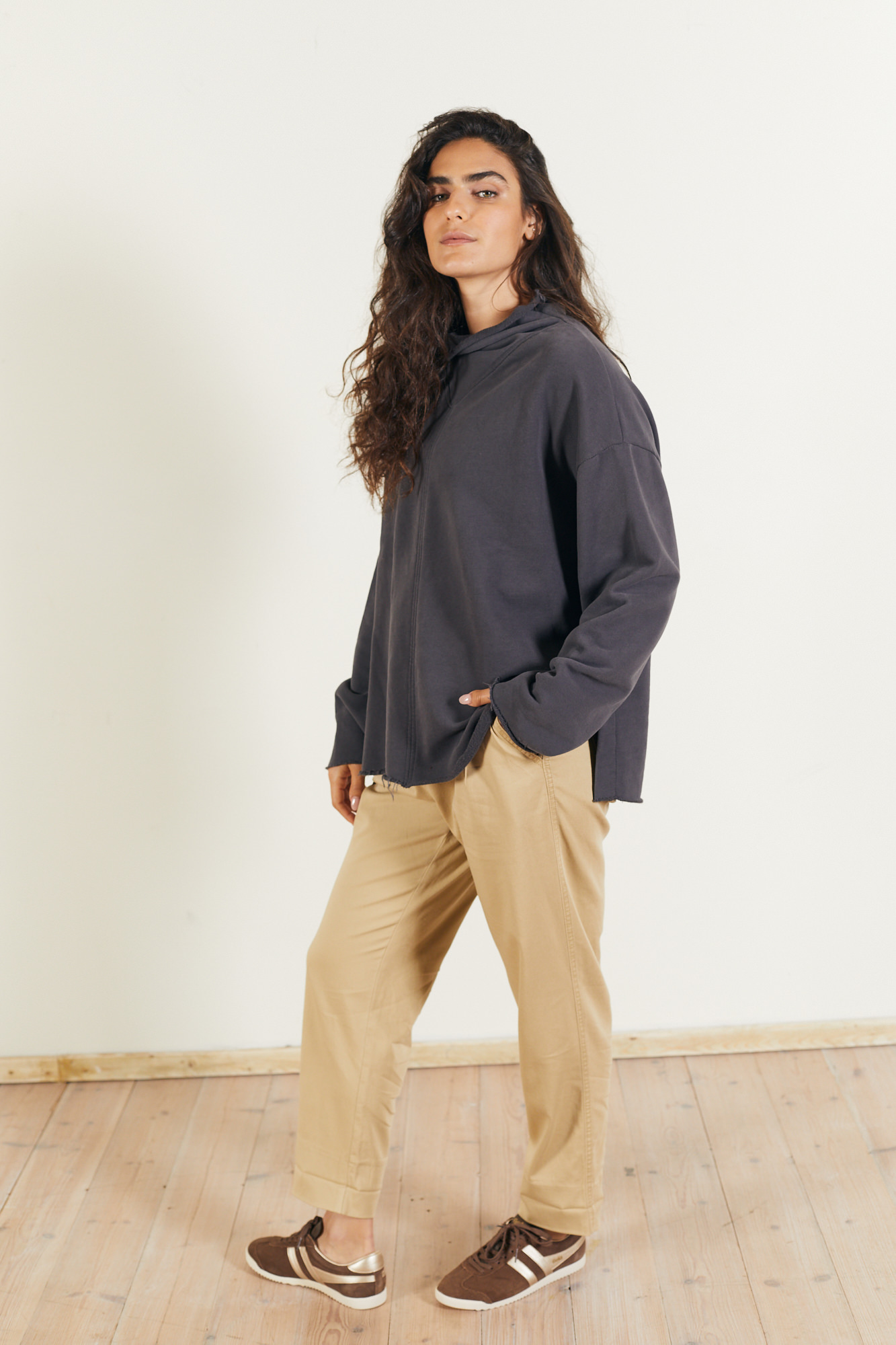 MADAM_BUBU_12_250189