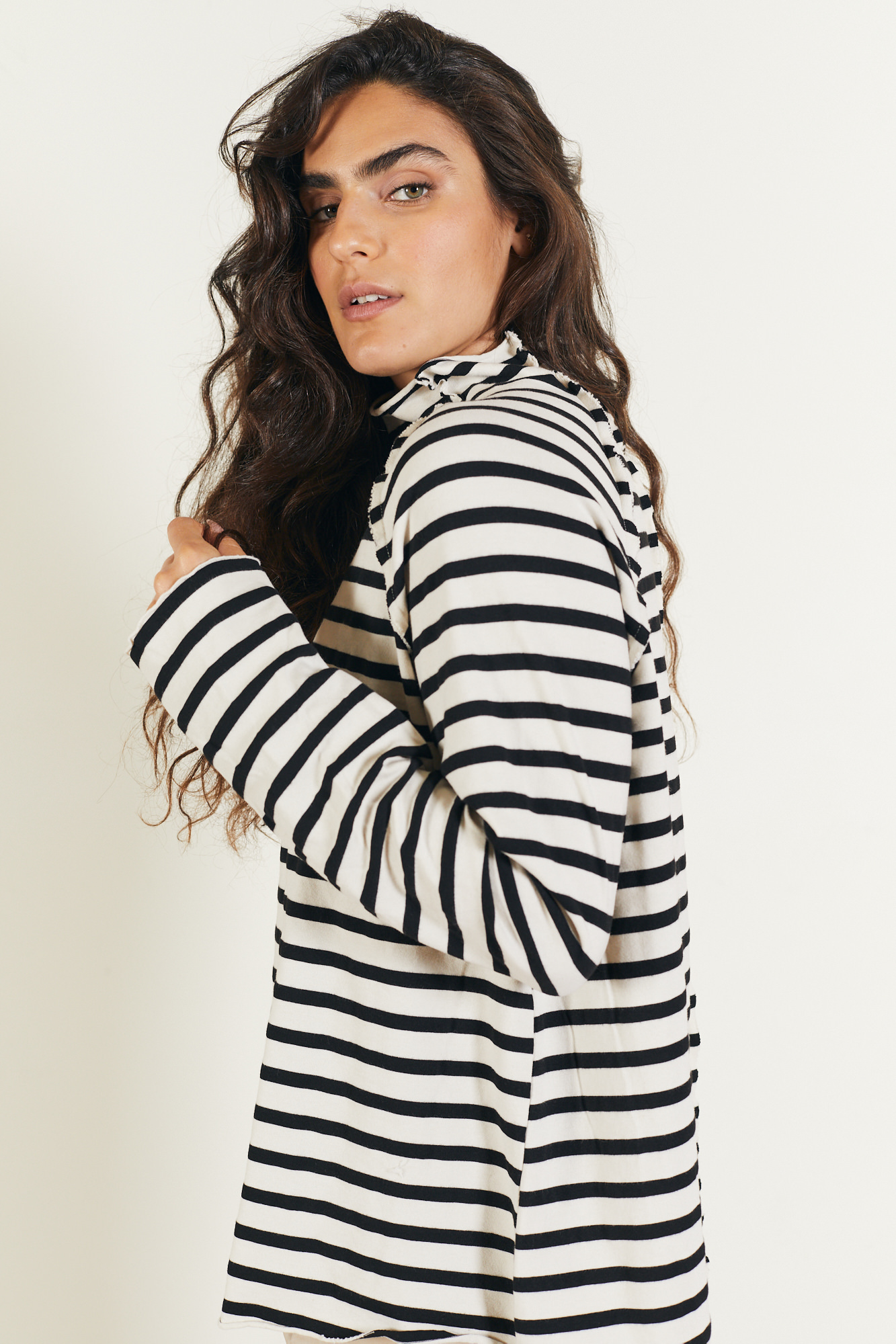 MADAM_BUBU_12_250367