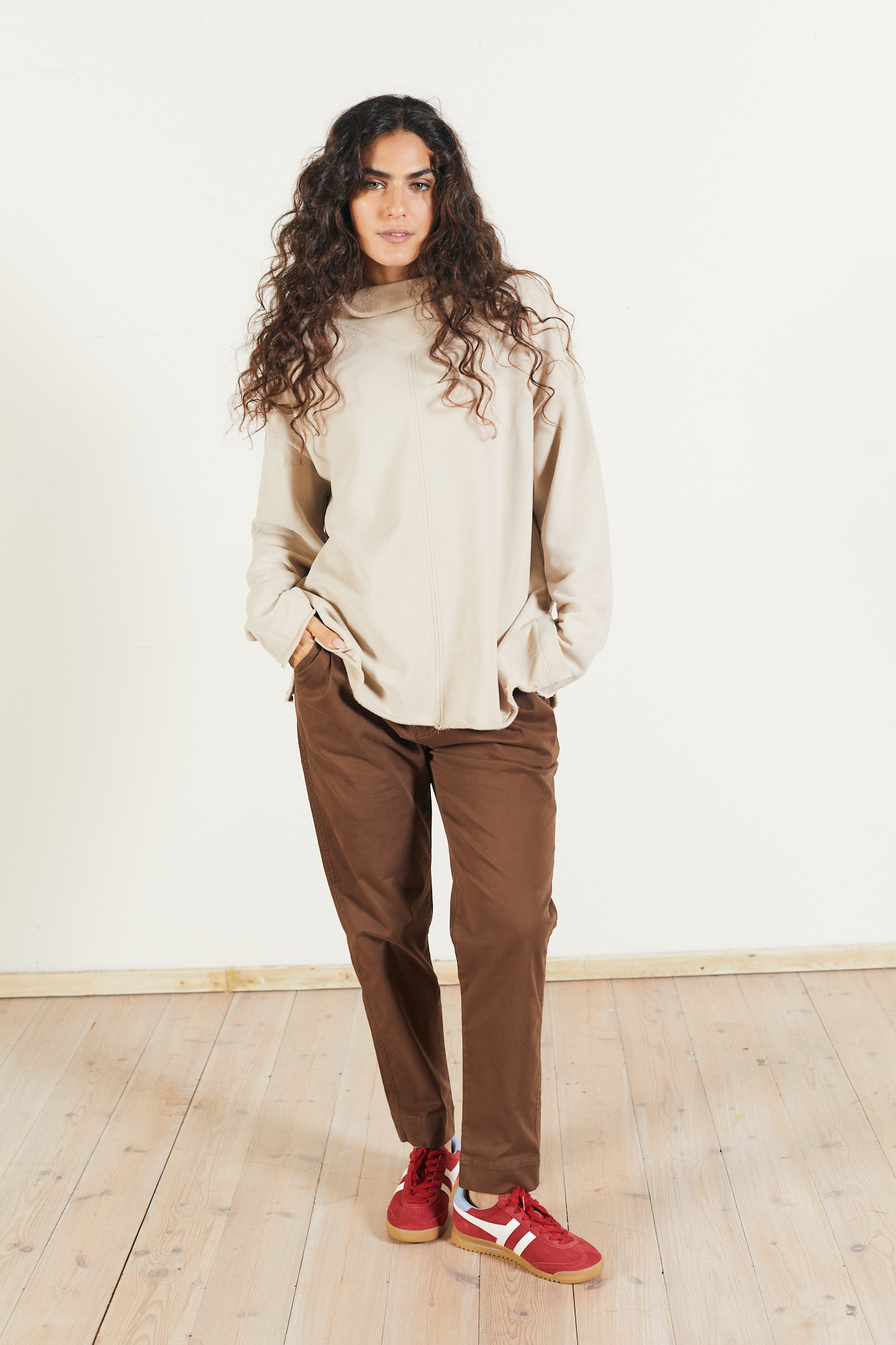 MADAM_BUBU_12_2510921