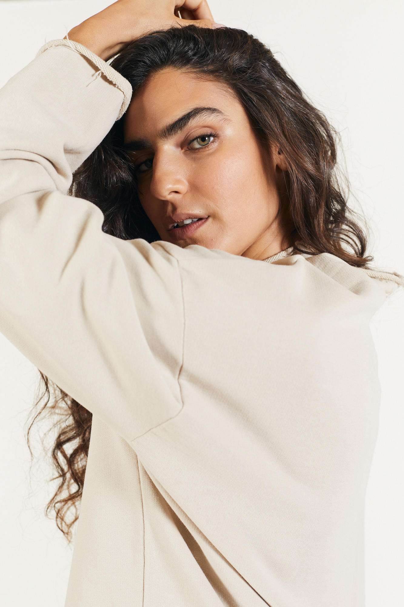 MADAM_BUBU_12_2510930