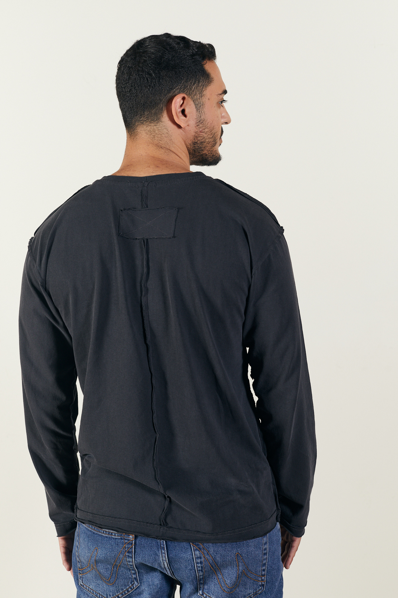 MADAM_BUBU_12_251032