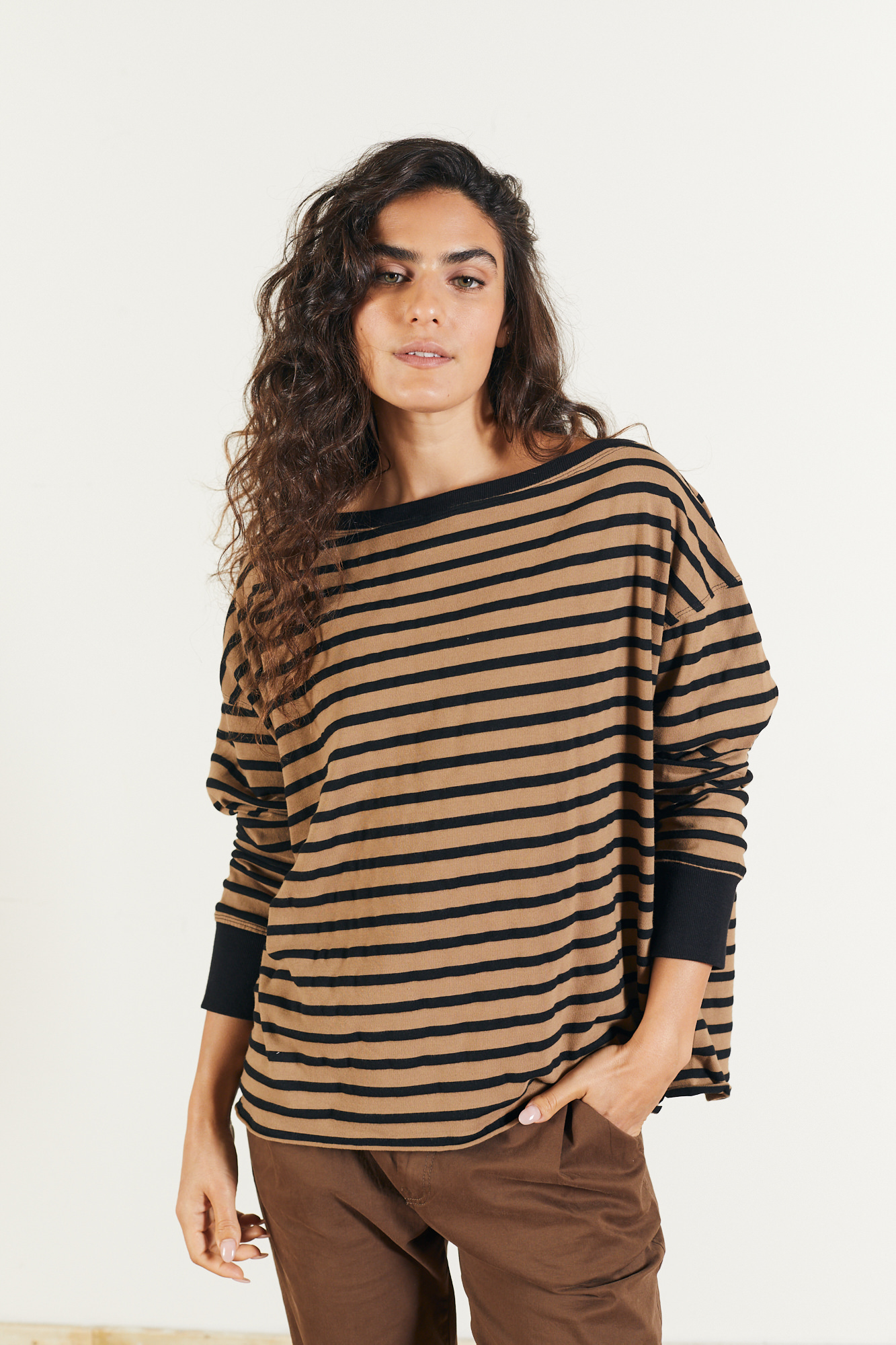 MADAM_BUBU_12_2510968