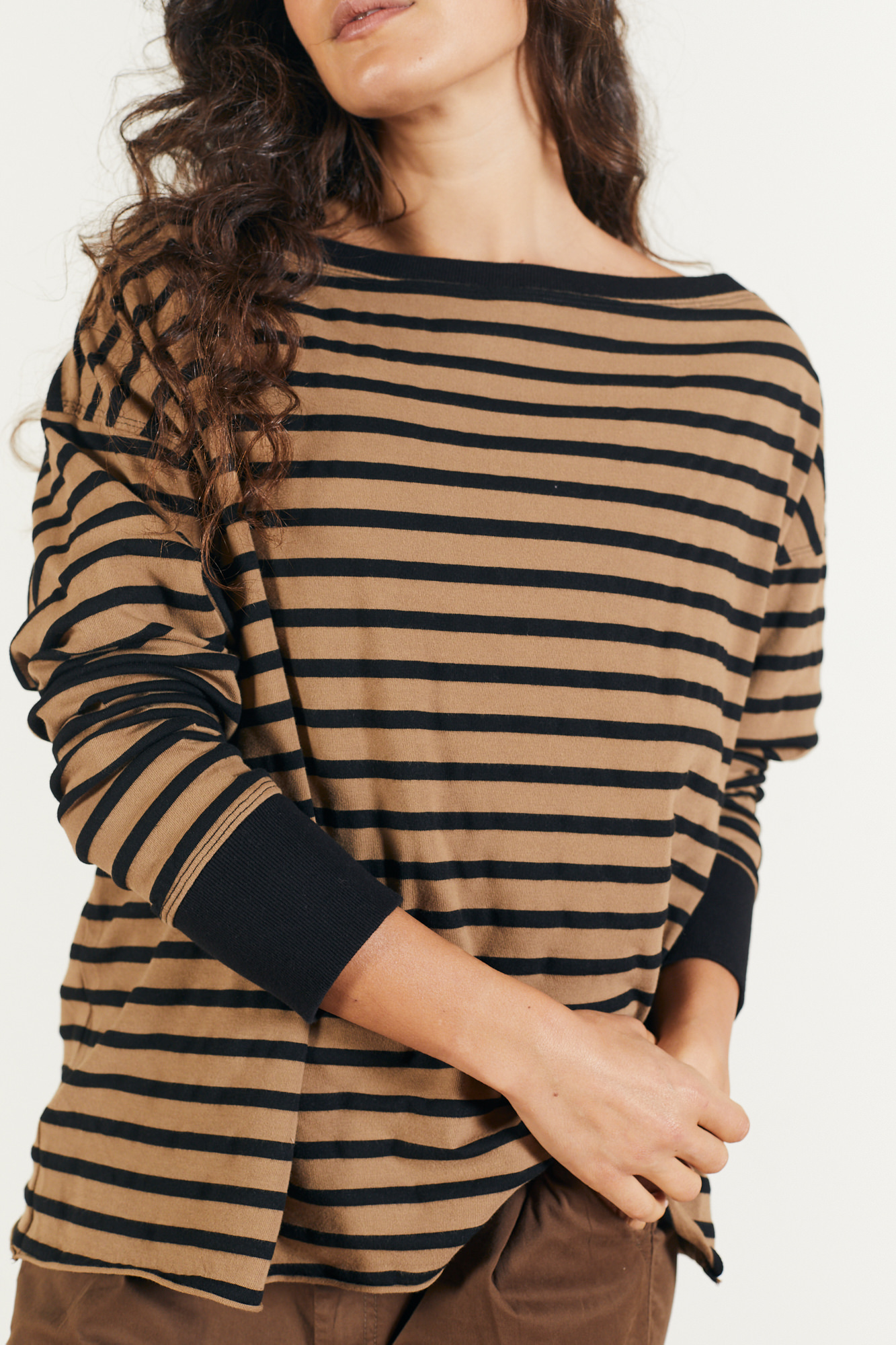 MADAM_BUBU_12_2510971