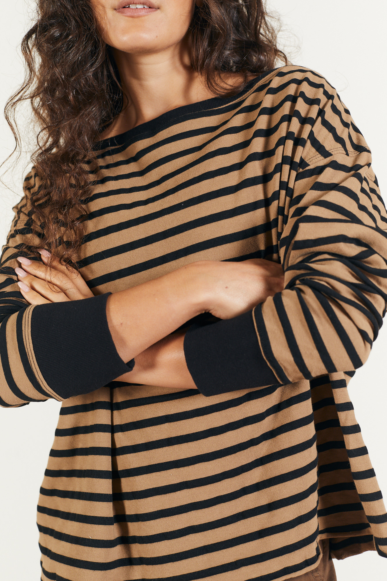 MADAM_BUBU_12_2510973