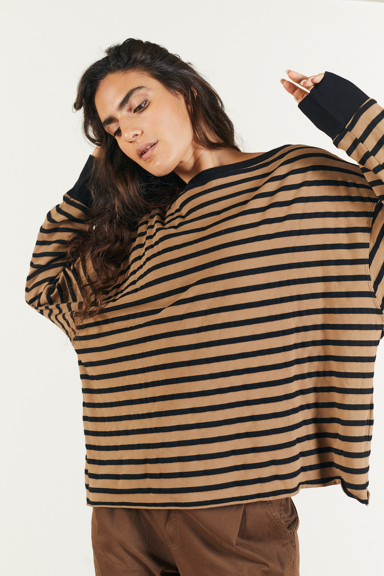 MADAM_BUBU_12_2510978